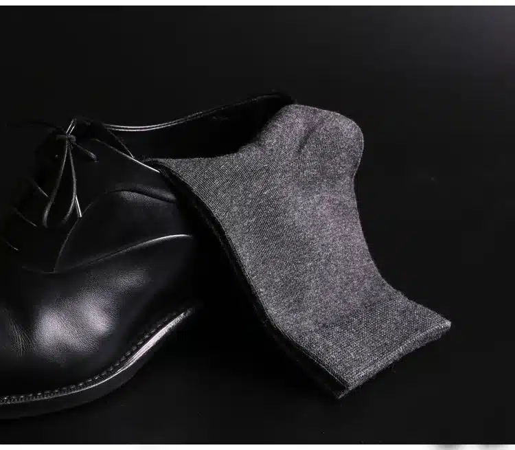 High Quality New Arrival Brand 5Pairs/lot Men Socks Cotton & Bamboo Fiber Classic Business Men's Socks Deodorant Dress Socks 3