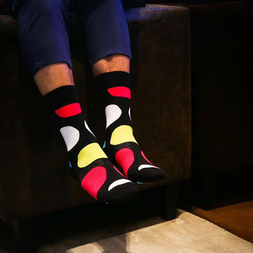 High Quality 1 Pair of Spring Summer Men Colored Striped Cotton Socks Art Jacquard Socks Hit Color Long Dot Happy Socks 26