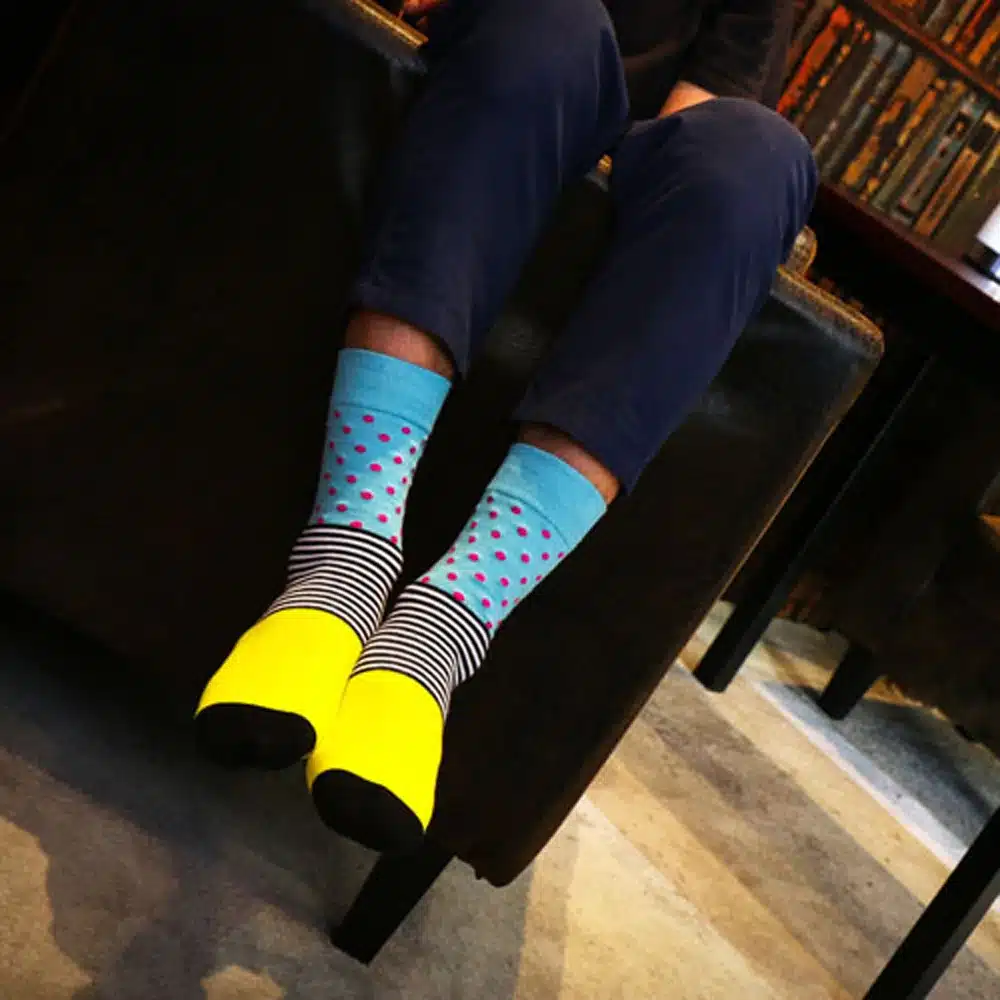 High Quality 1 Pair of Spring Summer Men Colored Striped Cotton Socks Art Jacquard Socks Hit Color Long Dot Happy Socks 31