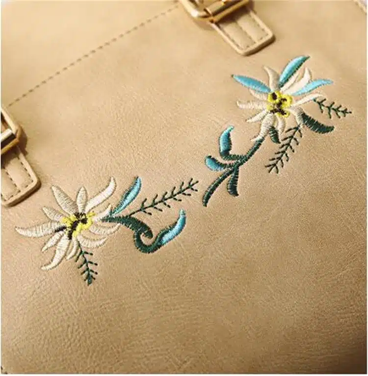 DIDA BEAR Brand Women Leather Backpacks Female School bags for Girls Rucksack Small Floral Embroidery Flowers Bagpack Mochila 32