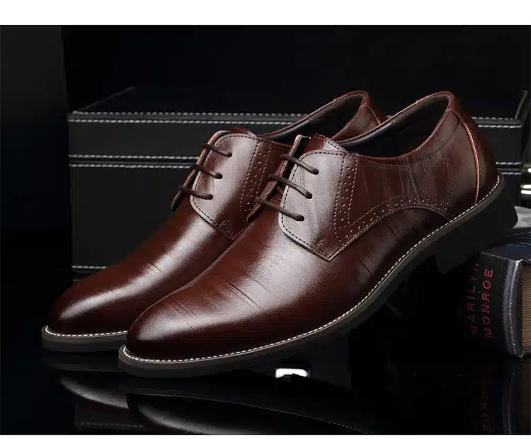 New 2017 Business Dress Men Formal Shoes Wedding Fashion Genuine Leather Shoes Flats Oxford Shoes For Men Pointed Toe 18