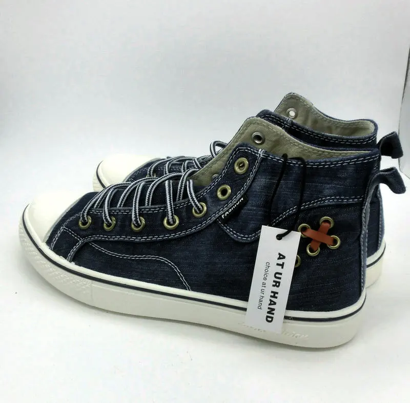 Men Canvas Shoes Fashion High top Men's Breathable Canvas Lace up Vulcanize Shoes 26