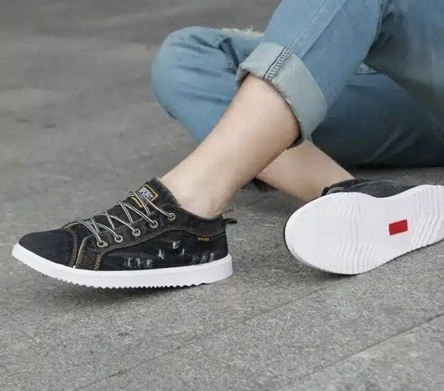 Tangnest Man Flats Broken-Hole Denim Casual Shoes Men Classic Vintage Canvas Shoes Men Fashion Lace Up Summer High Shoe XMF518 9