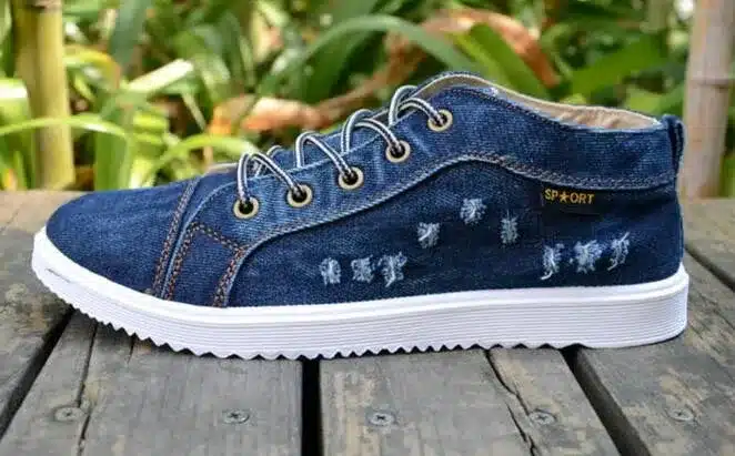 Tangnest Man Flats Broken-Hole Denim Casual Shoes Men Classic Vintage Canvas Shoes Men Fashion Lace Up Summer High Shoe XMF518 16