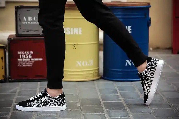 Cresfimix man's fashion canvas vulcanization shoes men leisure geometric pattern shoes male cool & comfortable lace up shoes 12