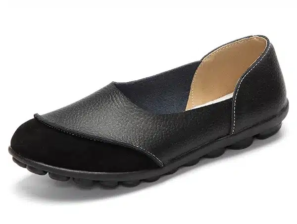 2017 New Women's Casual Shoes Soft Genuine Leather Female Flats Non-Slip Woman Loafers Leisure Slip-On Boat Shoe Plus Size 35-43 18