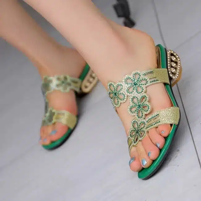 High Quality! Plus Big Size 32-43 Green Apricot Blue Rhinestone Fashion Girls Female Lady Women Summer Sandals Slippers L339 3