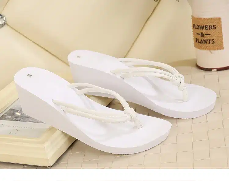 Pu Rubber Slip-on Casual Plain Fashion Sandals Shoes Beach Flat Wedge Flip Flops Lady Slippers Women 2018 summer style 18