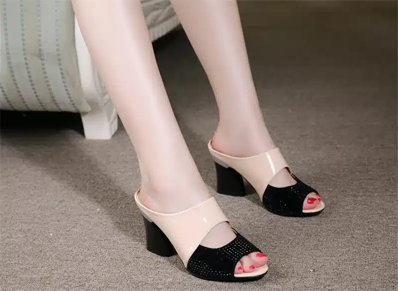 ZIMNAFR brand 2017 hot sale women genuine leather slippers rhinestone thick high-heeled sandals open toe plus szie 34-42 25