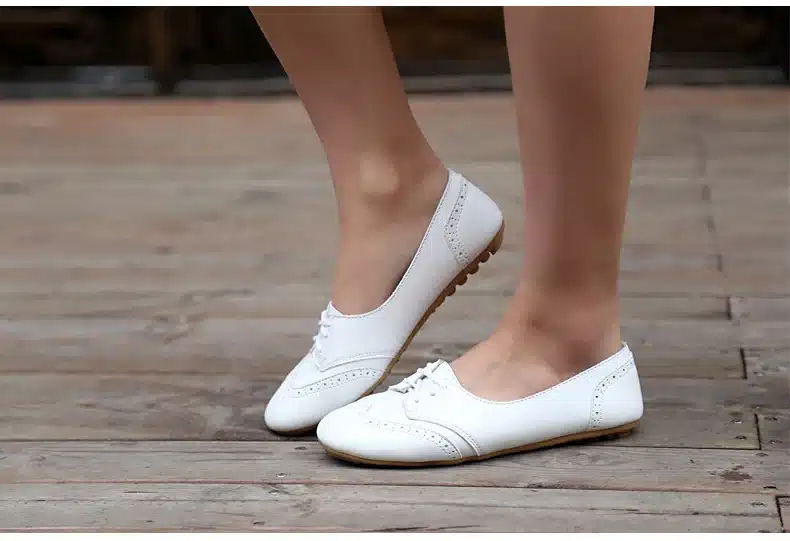 Shoes Women 2017 Top Quality Women's Loafers Lace-Up Female Flats Shoe Ladies Casual Driving Shoes Low Heel Nurse Boat Footwear 16