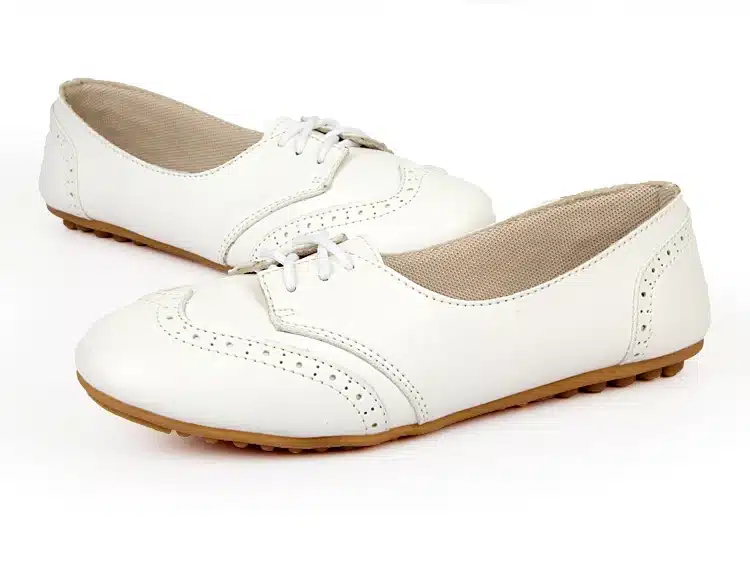 Shoes Women 2017 Top Quality Women's Loafers Lace-Up Female Flats Shoe Ladies Casual Driving Shoes Low Heel Nurse Boat Footwear 24