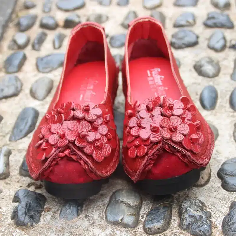 Xiuteng 2017 Summer Soft Moccasins casual shoes women Flowers High Quality Brand Genuine Leather Shoes lady Flats Driving Shoes 26