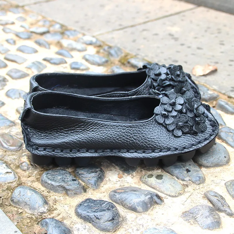 Xiuteng 2017 Summer Soft Moccasins casual shoes women Flowers High Quality Brand Genuine Leather Shoes lady Flats Driving Shoes 33
