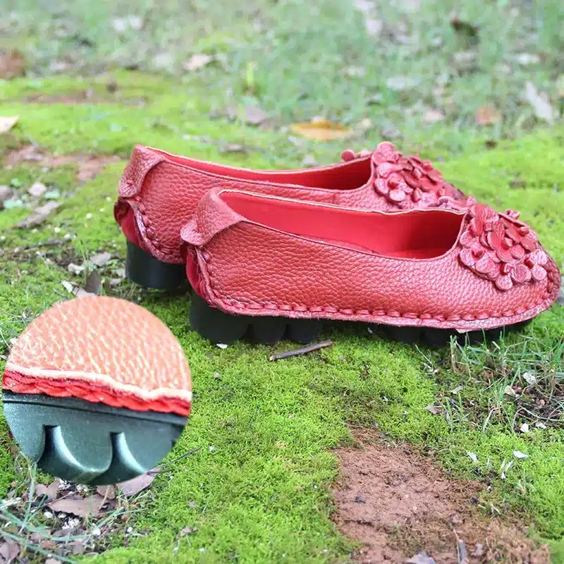 Xiuteng 2017 Summer Soft Moccasins casual shoes women Flowers High Quality Brand Genuine Leather Shoes lady Flats Driving Shoes 38
