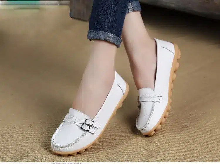 Soft Genuine Leather Shoes Women Slip On Woman Loafers Moccasins Female Flats Casual Women's Buckle Boat Shoe Plush Size 35-41 11