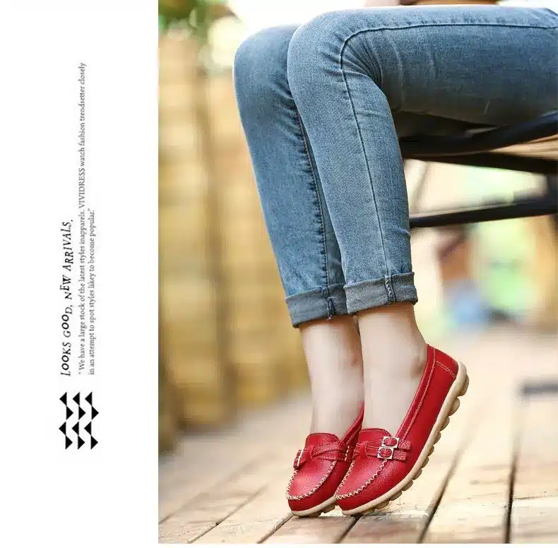 Soft Genuine Leather Shoes Women Slip On Woman Loafers Moccasins Female Flats Casual Women's Buckle Boat Shoe Plush Size 35-41 19