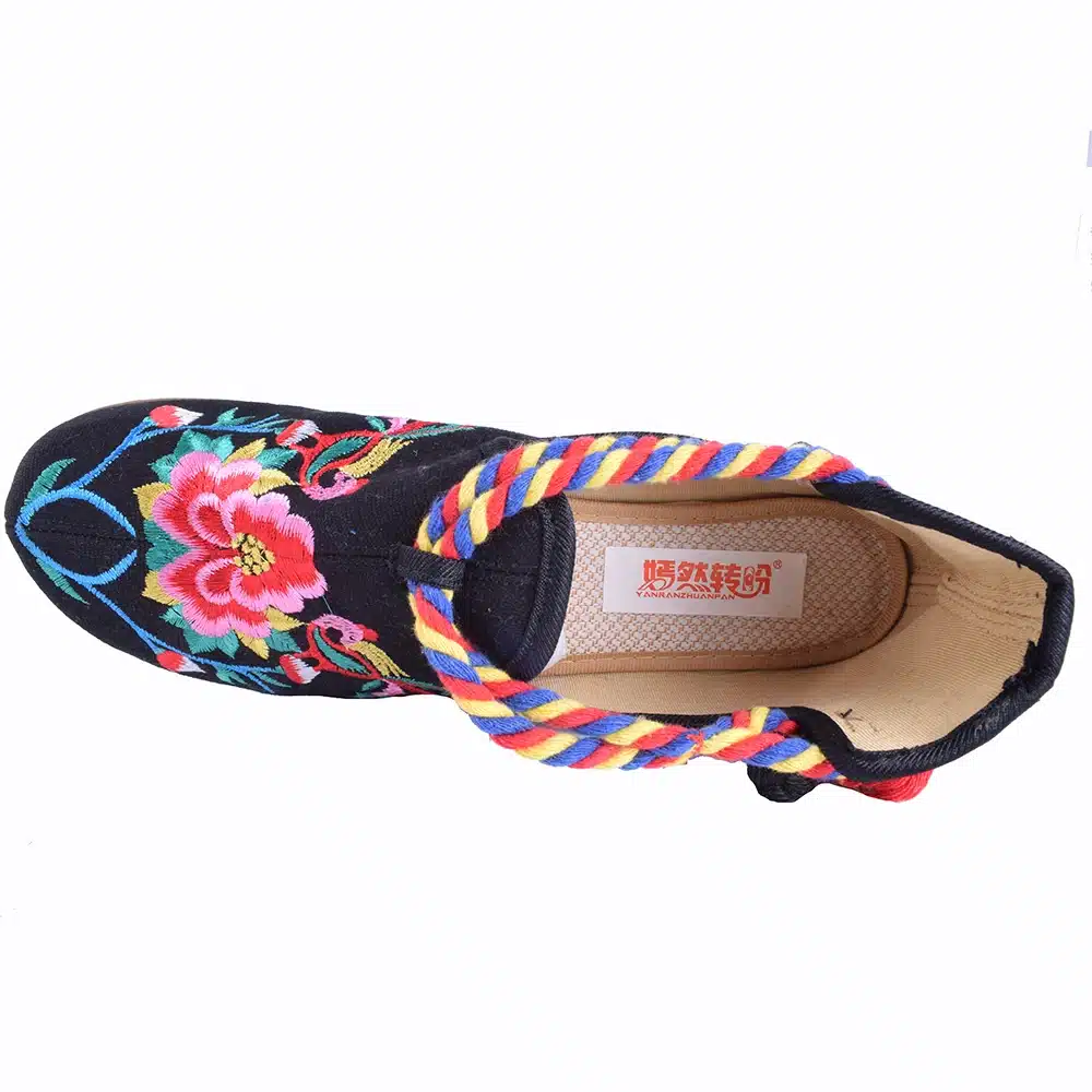 Women Flats Canvas Shoes Floral Embroidered Ladies Comfortable Cotton Platforms Zapato Mujer Unique Strap Ballet Woman 18