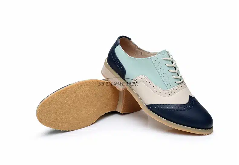 Genuine leather big woman US 10 designer vintage flats shoes round toe handmade silver white pink oxford shoes for women fur 26