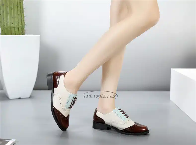Genuine leather big woman US 10 designer vintage flats shoes round toe handmade silver white pink oxford shoes for women fur 51