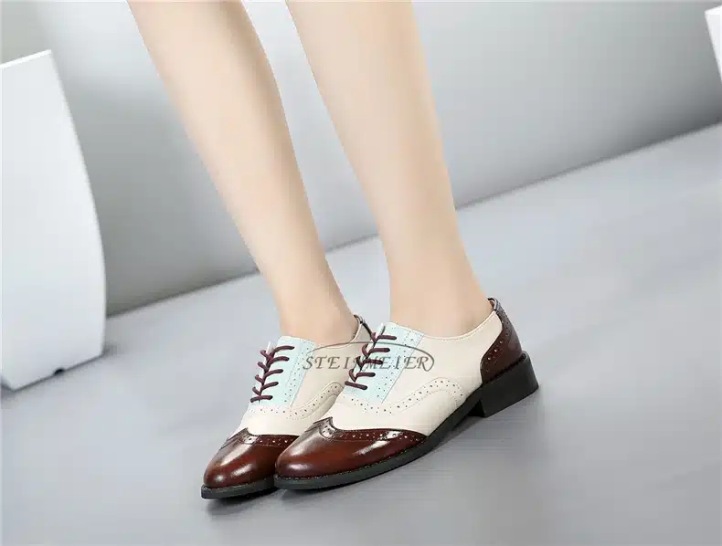 Genuine leather big woman US 10 designer vintage flats shoes round toe handmade silver white pink oxford shoes for women fur 52