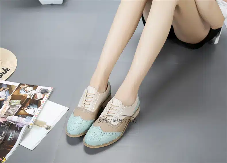 Genuine leather big woman US 10 designer vintage flats shoes round toe handmade silver white pink oxford shoes for women fur 59