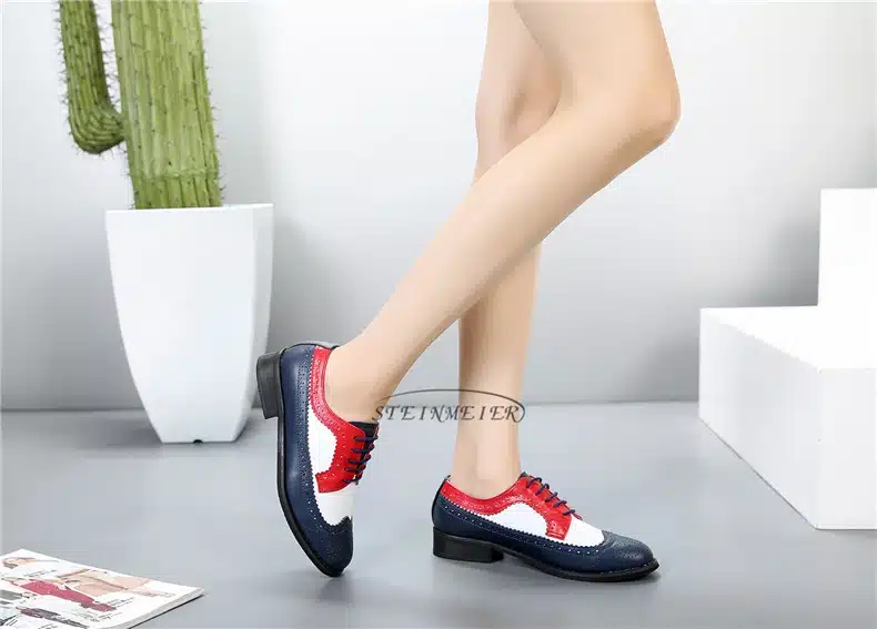 Genuine leather big woman US 10 designer vintage flats shoes round toe handmade silver white pink oxford shoes for women fur 61