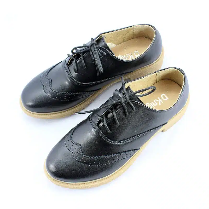 Hot Sale Women Genuine Leather Oxford Shoes Fashion Round Toe Lace Up Flat Ladies Oxfords England Style Brogue Oxfords For Women 20