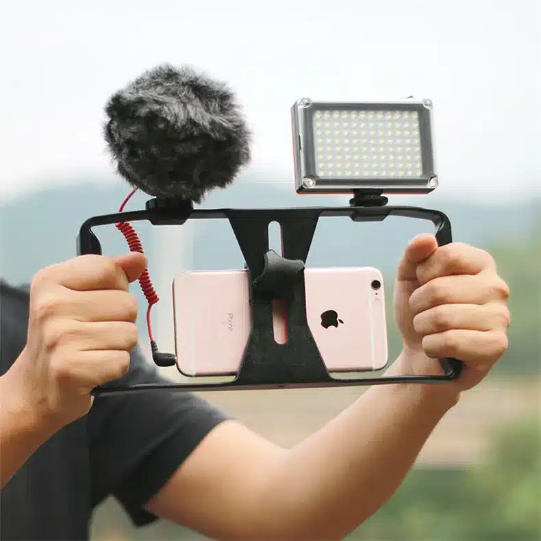 Ulanzi Handheld Smartphone Video Rig Case for iPhone X Samsung,Phone Rig Stabilizer for Live stream Youtube Filmmaking Vlogger 12