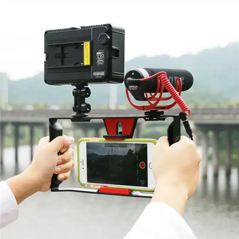 Ulanzi Handheld Smartphone Video Rig Case for iPhone X Samsung,Phone Rig Stabilizer for Live stream Youtube Filmmaking Vlogger 15