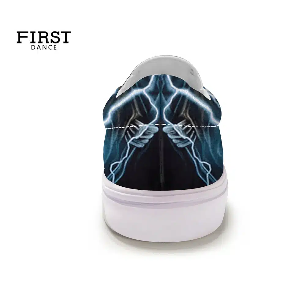 FIRST DANCE Fashion Casual Black Slip On Shoes For Men Nice Skull Printed Loafers Shoes Nice Flat-Bottomed Skull Shoes Spring 11