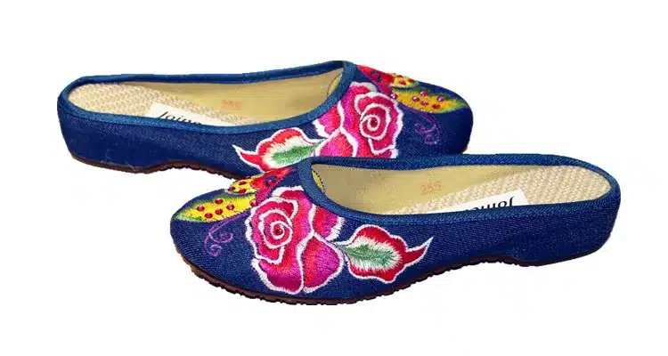 Chinese Flavor Floral Embroidered Wedges Canvas Casual Shoe Ethnic Style Dancing Shoe Round Toe Vintage Leisure Slippers 3