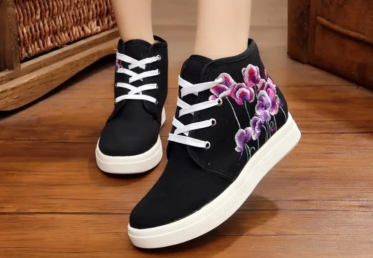 Women's High-cut Round Toe Lace-up Canvas Flat Leisure Shoe Floral Embroidered Platform Heeled Fashion Travel Dancing Shoe 14