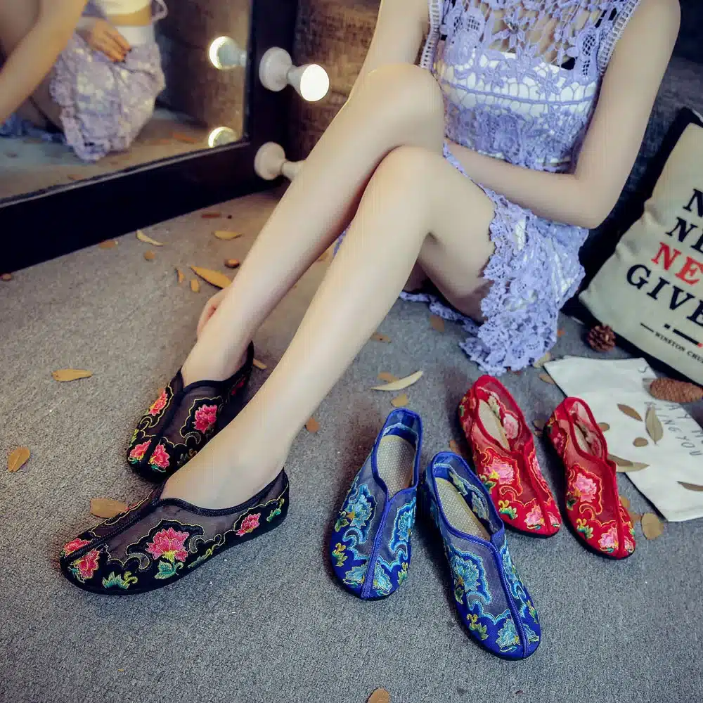 Chinese Women Flats Summer Embroidery Shoes Gauze Floral Casual Soft Canvas Dance Drive Shoes Woman Ballet Zapatos Mujer 6