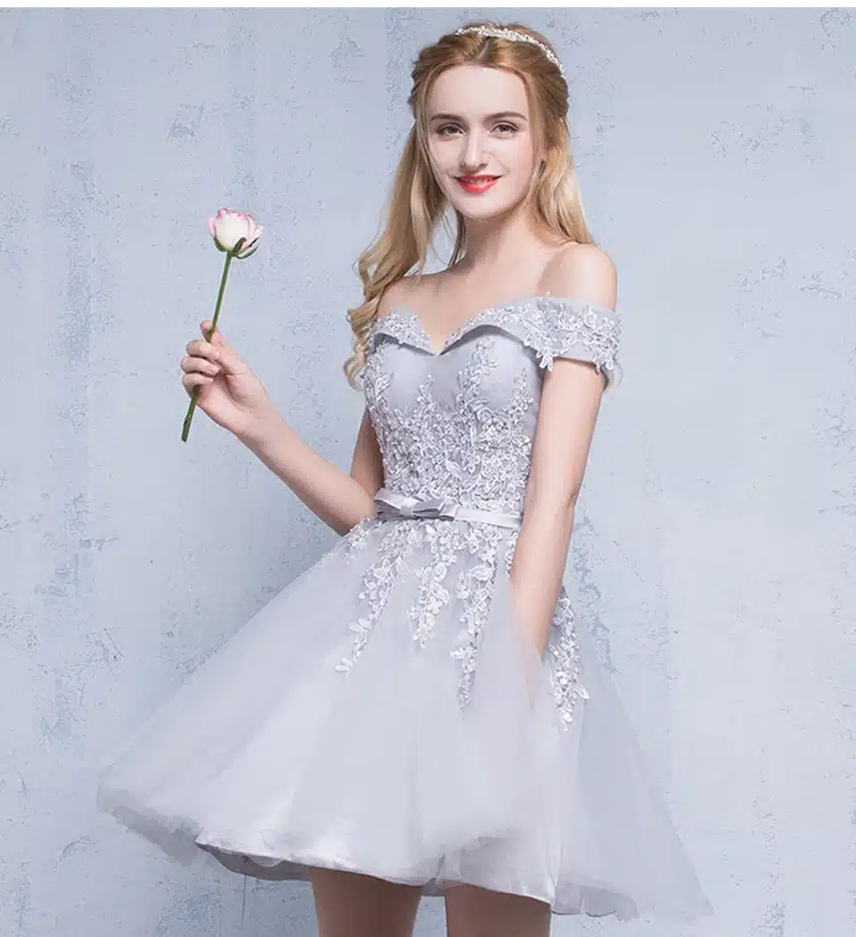 LAMYA Sexy Red Lace Elegant Knee Length Prom Dresses 2018 New Arrived Women Beading A Line Evening Party Dress With Bow 14