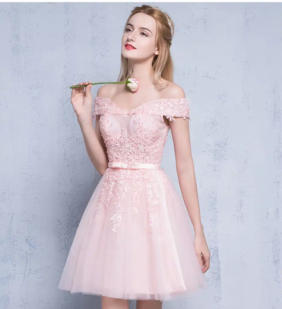 LAMYA Sexy Red Lace Elegant Knee Length Prom Dresses 2018 New Arrived Women Beading A Line Evening Party Dress With Bow 17