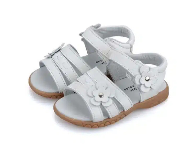 Kids Sandals 2018 Summer Genuine Leather Children Sandals for Girls Flower Girls Princess Shoes Breathable Baby Girls Sandals 18