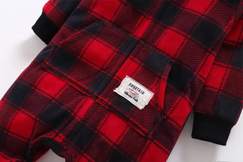 2018 New LimitedUnisex Print Full O-neck Autumn Winter Baby Clothes Boy Overalls Newborn One Piece Romper Girl 9
