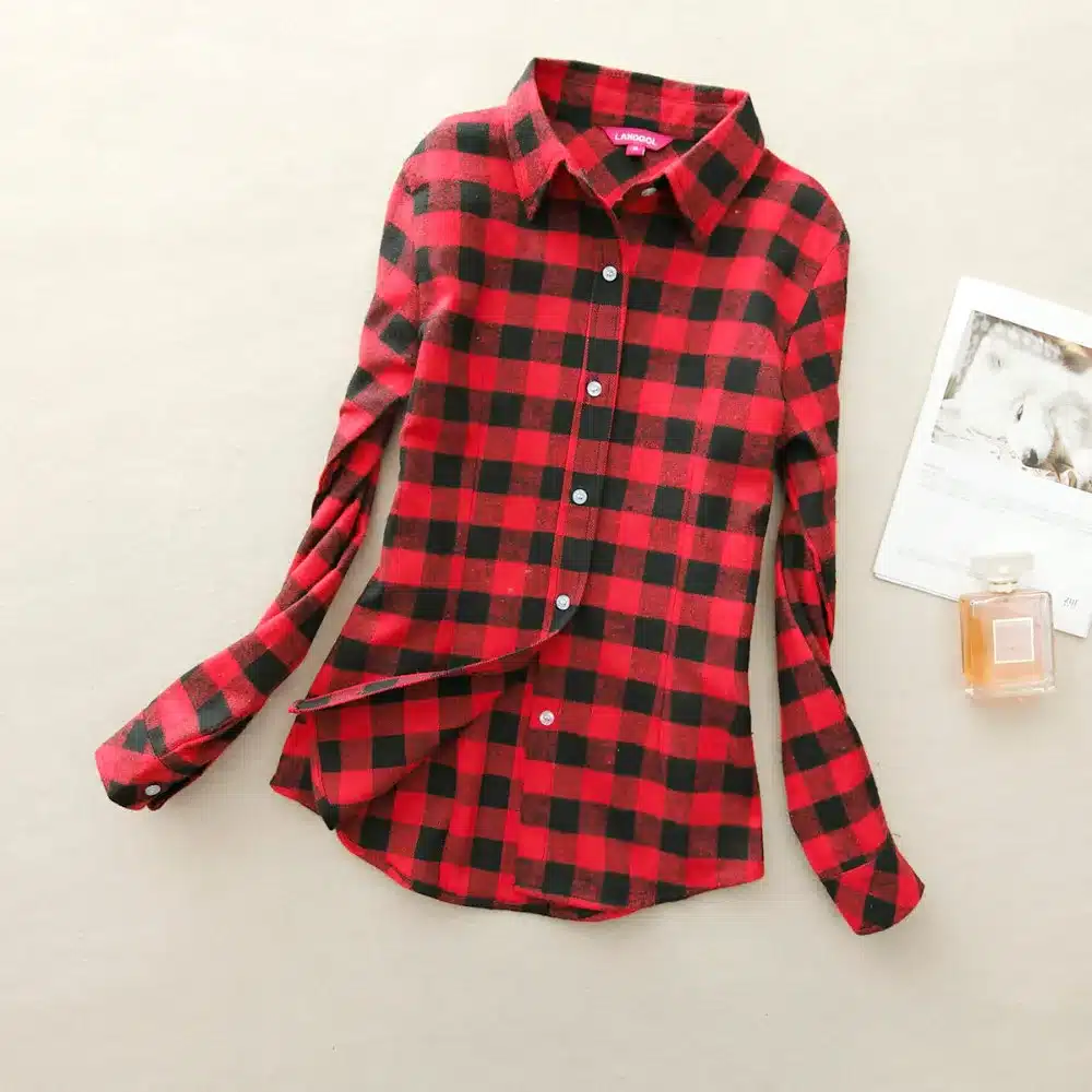 Women Shirt Blouses Plus Size 2018 Hot New Spring Flannel Cotton Long Sleeve Plaid Shirt Casual Female Loose College Style Tops 20