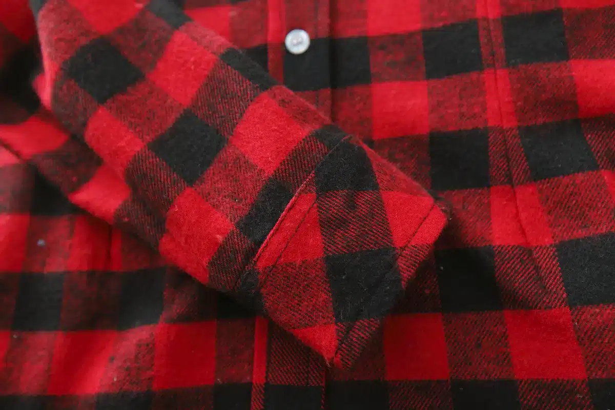 Women Shirt Blouses Plus Size 2018 Hot New Spring Flannel Cotton Long Sleeve Plaid Shirt Casual Female Loose College Style Tops 30