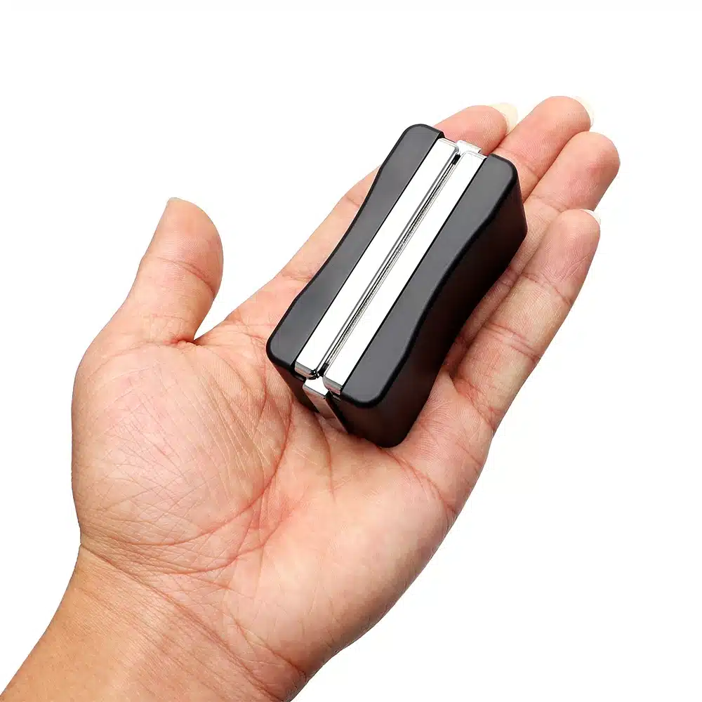 Car Windshield Wiper Wizard Blade Restorer Van Windscreen Cleaner Auto Wiper Blade Repair Tool Car-styling Wiper Cleaning Brush 21