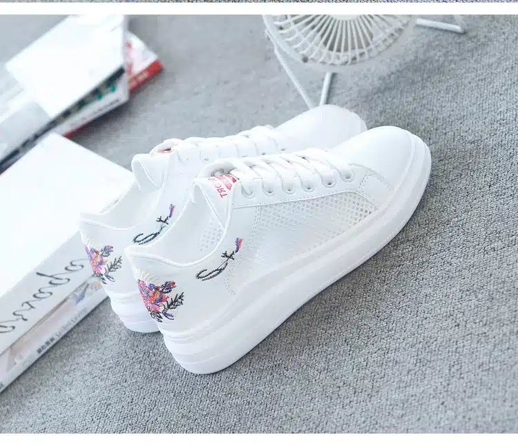 WAWFROK Women Casual Shoes Summer 2018 Spring Women Shoes Fashion Embroidered Breathable Hollow Lace-Up Women Sneakers 10