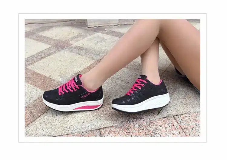 Fast delivery Women casual shoes 2018 New Arrival Walking creepers fashion waterproof wedges platform woman sneakers shoes 21