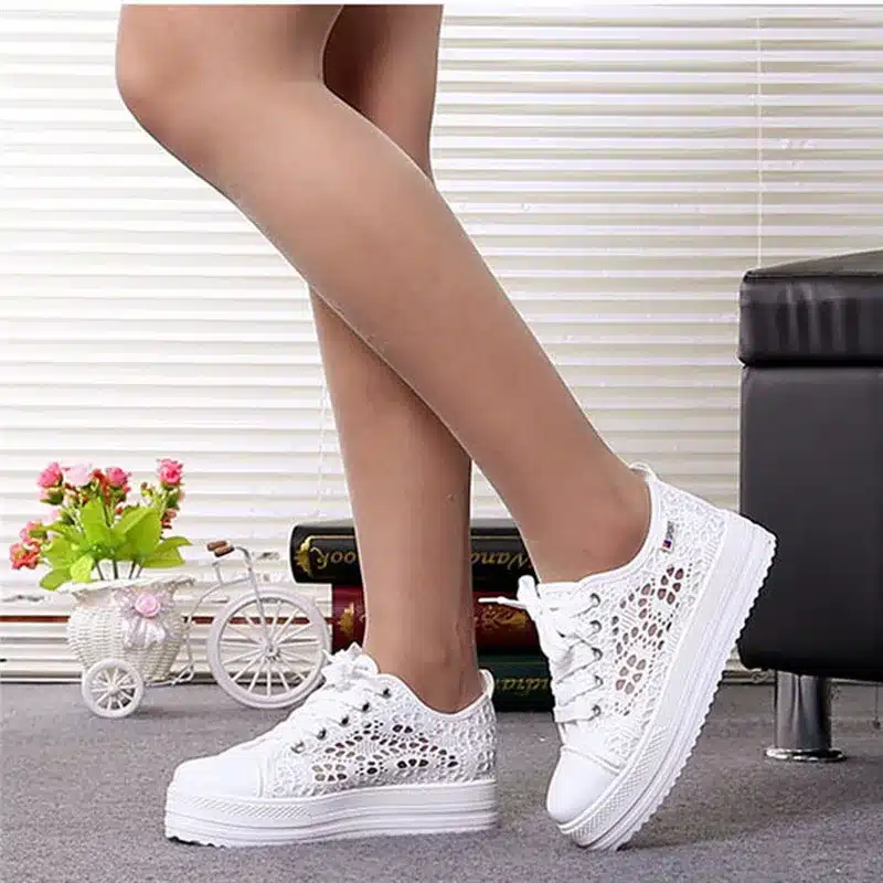 Women Shoes 2018 fashion summer casual Ladies Shoes cutouts lace canvas hollow breathable platform flat Shoes woman sneakers 15