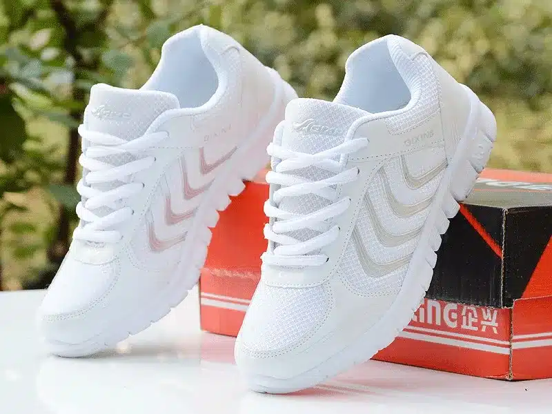 Light Breathable Mesh Women Shoes Woman Sneakers 2018 New Arrivals Fashion Women Casual Shoes Sneakers tenis feminino 22