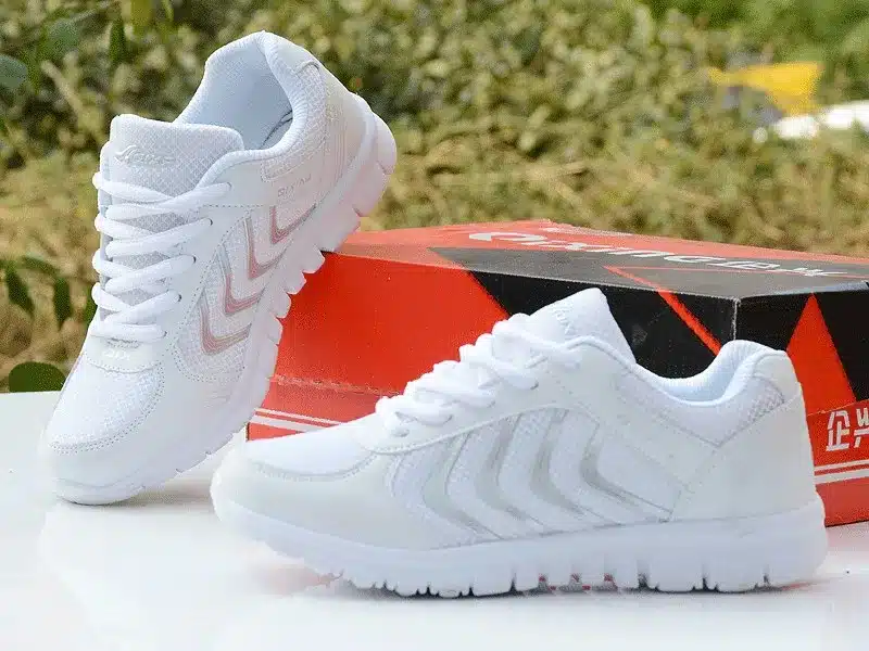 Light Breathable Mesh Women Shoes Woman Sneakers 2018 New Arrivals Fashion Women Casual Shoes Sneakers tenis feminino 23