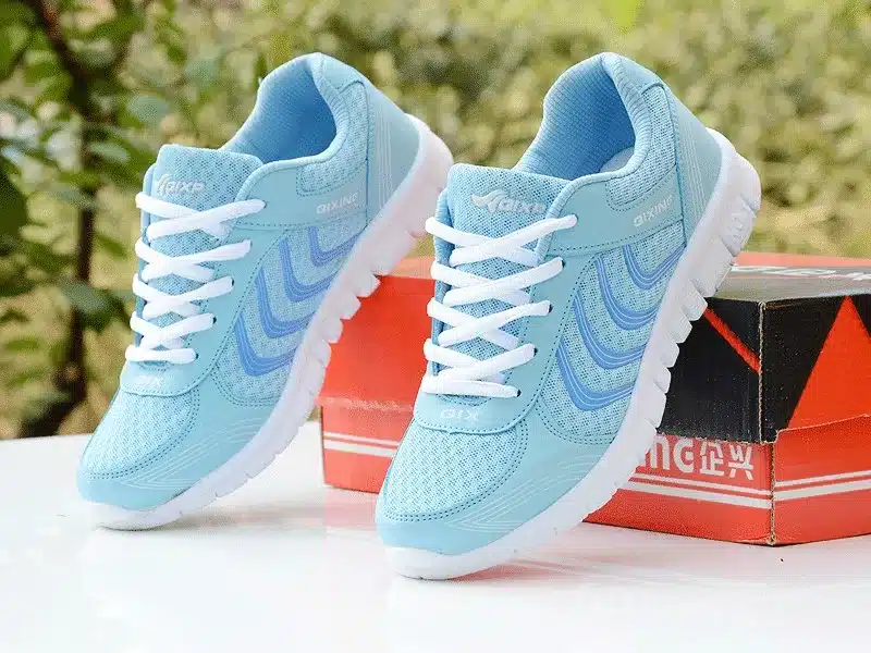 Light Breathable Mesh Women Shoes Woman Sneakers 2018 New Arrivals Fashion Women Casual Shoes Sneakers tenis feminino 29