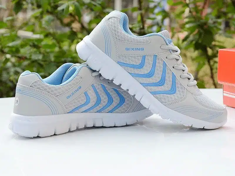 Light Breathable Mesh Women Shoes Woman Sneakers 2018 New Arrivals Fashion Women Casual Shoes Sneakers tenis feminino 31