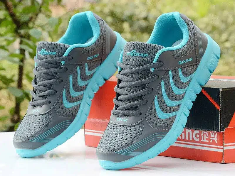 Light Breathable Mesh Women Shoes Woman Sneakers 2018 New Arrivals Fashion Women Casual Shoes Sneakers tenis feminino 33