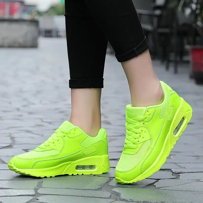 Women running shoes 2018 new outdoor men sport shoes breathable mesh soft athletics Jogging sport women sneaker shoes woman 19