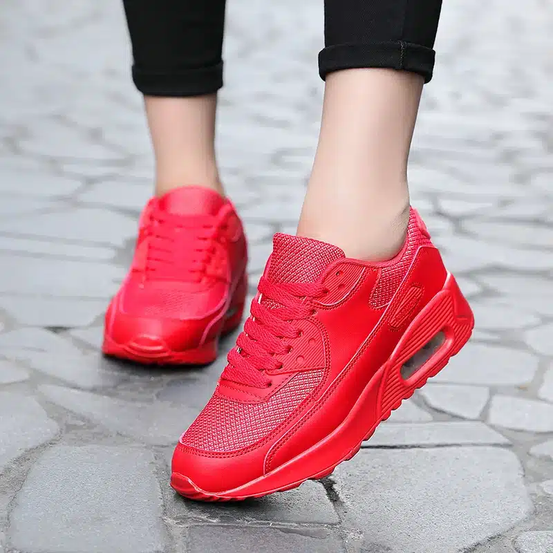 Women running shoes 2018 new outdoor men sport shoes breathable mesh soft athletics Jogging sport women sneaker shoes woman 22